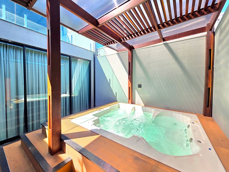 Sobrado com Jacuzzi Aquecida 10 minutos Centro