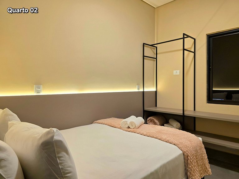 Casa 02 nova Alto Padrão prox Centro e Cataratas