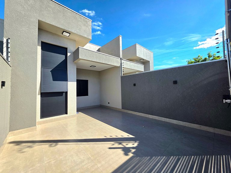 Casa B nova Alto Padrão prox Centro e Cataratas