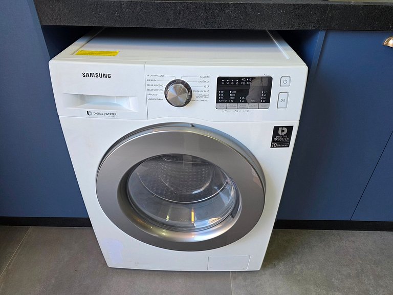 Casa 02 nova Alto Padrão prox Centro e Cataratas