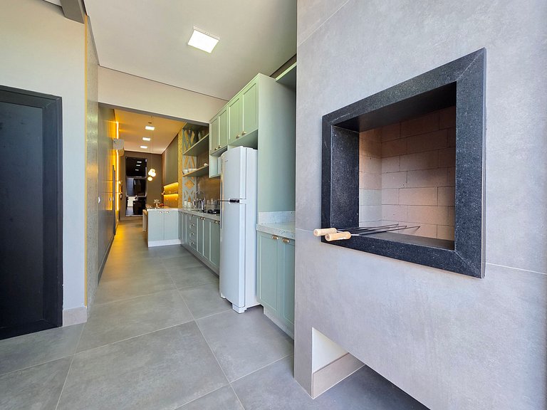 Casa 02 nova Alto Padrão prox Centro e Cataratas