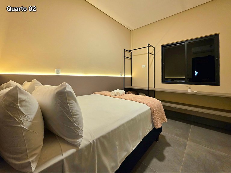 Casa 02 nova Alto Padrão prox Centro e Cataratas