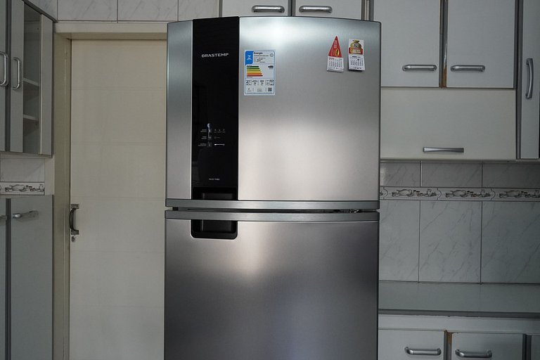 Casa 4 Quartos com piscina 10 min Centro