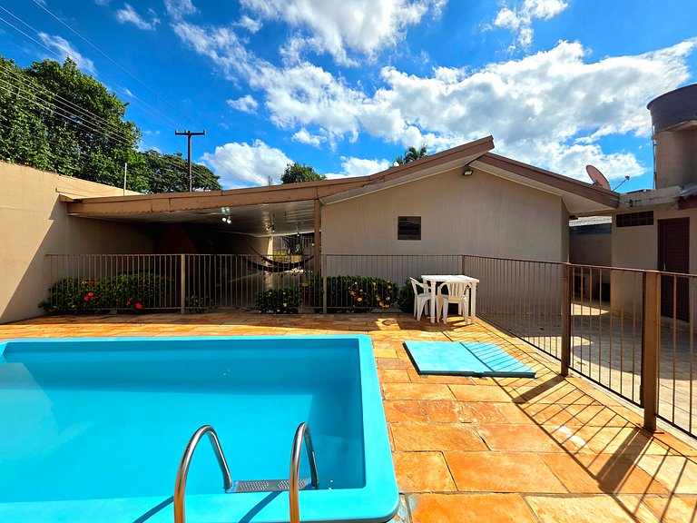 Casa 4 Quartos com piscina 10 min Centro