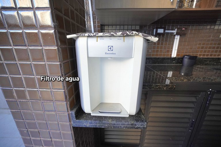 5 Quartos sendo 4 suítes prox Centro e Paraguai