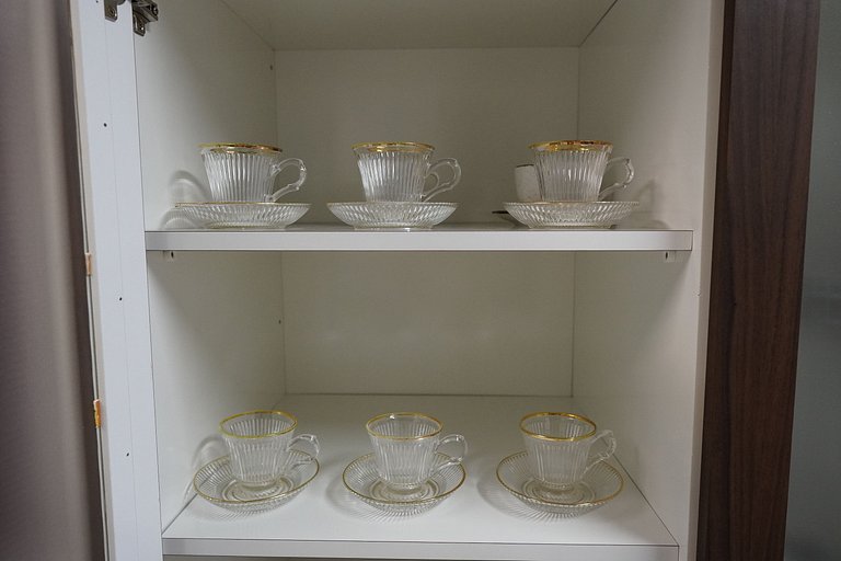 5 Quartos sendo 4 suítes prox Centro e Paraguai