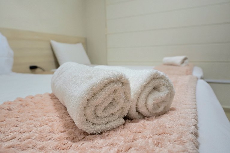 5 Quartos sendo 4 suítes prox Centro e Paraguai