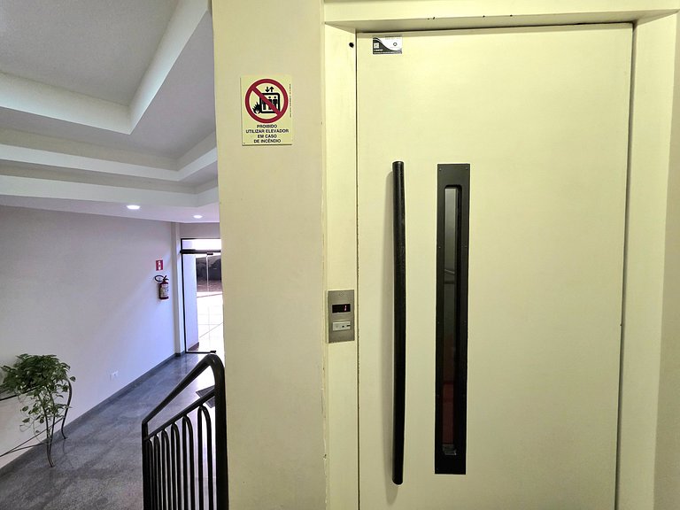 Apt aconchegante com 2 quartos próx à Roda Gigante