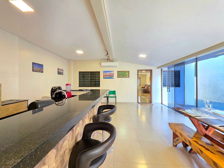 Casa 3 Quartos - ótima area gourmet 10m PY