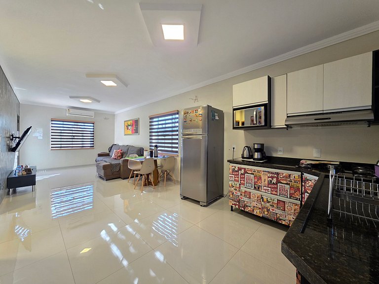 Casa 3 Quartos - ótima area gourmet 10m PY