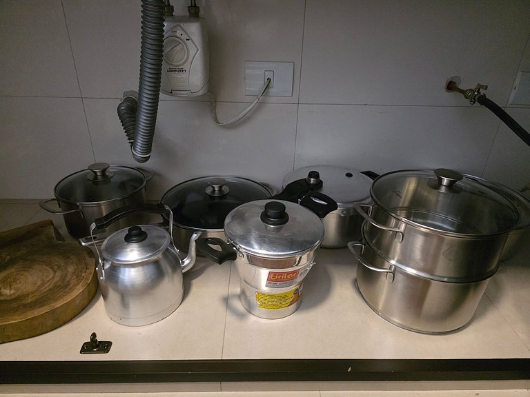 Casa 3 Quartos - ótima area gourmet 10m PY