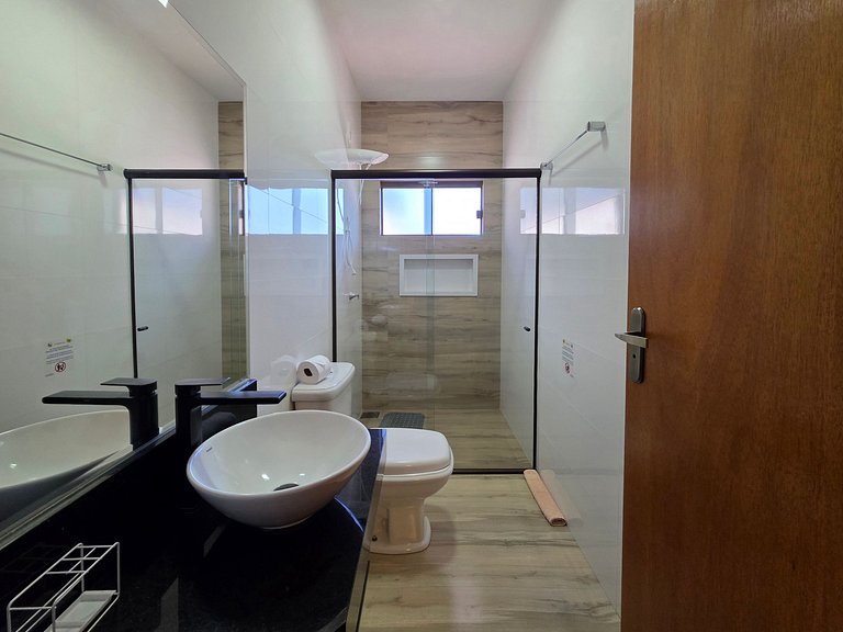 Casa 3 Quartos - ótima area gourmet 10m PY