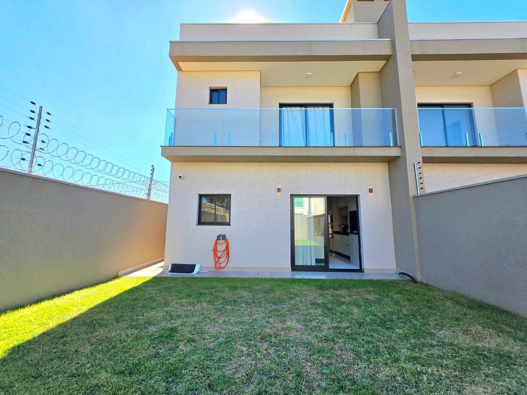 Casa Alto Padrão 3 Suítes 10min Paraguai e Centro