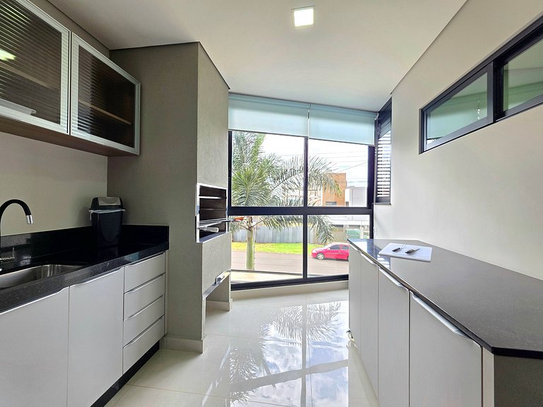 Apt novíssimo 2 quartos 2 banheiros c garagem