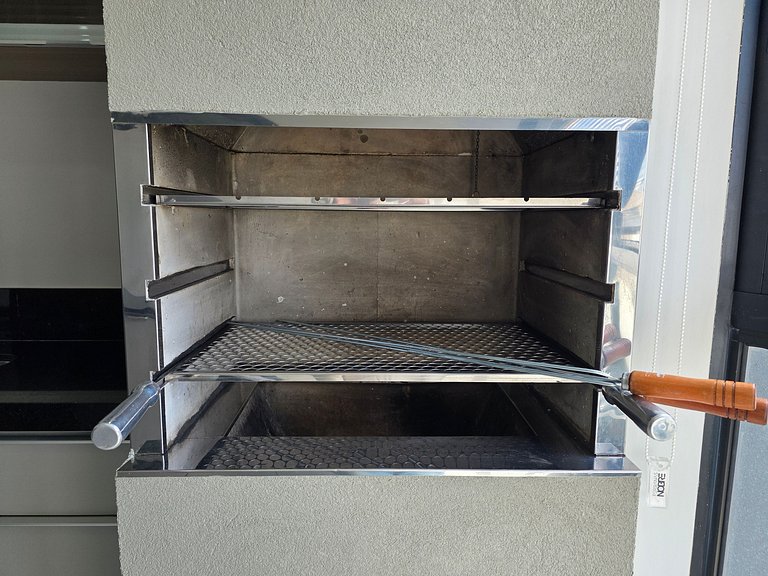Apt novíssimo 2 quartos 2 banheiros c garagem