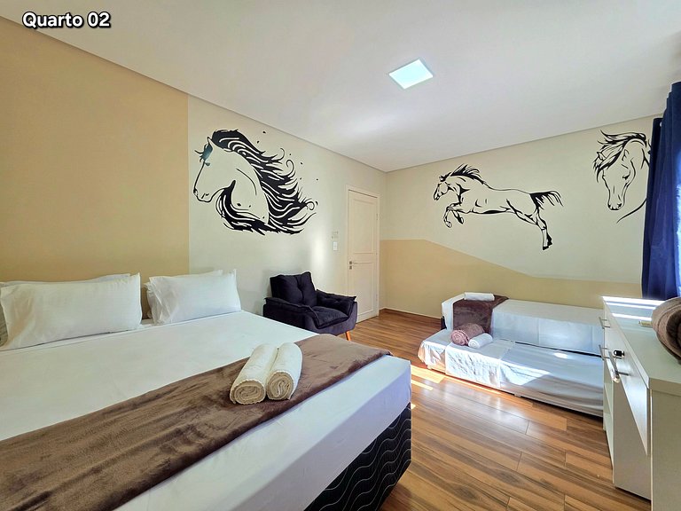 Casa Ampla 4 Quartos 10 min Paraguai e Centro
