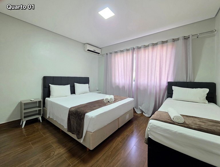 Casa Ampla 4 Quartos 10 min Paraguai e Centro