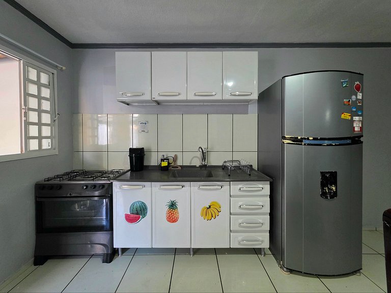 Casa em rua tranquila 4 quartos 5 min Centro