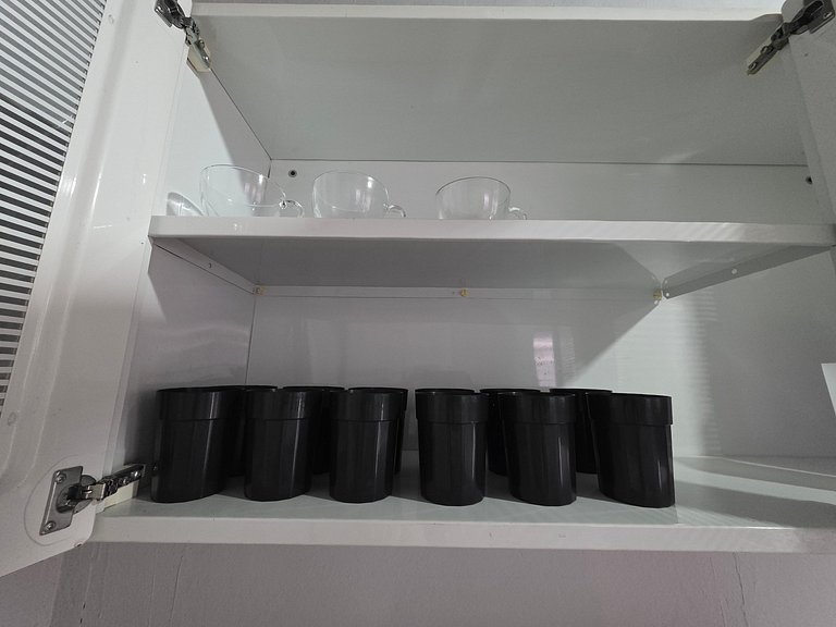 Casa em rua tranquila 4 quartos 5 min Centro