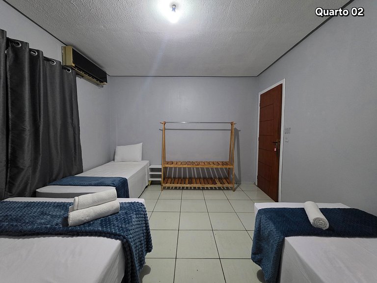 Casa em rua tranquila 4 quartos 5 min Centro