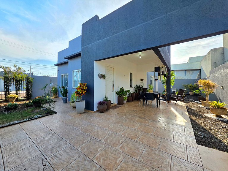 Casa com quintal ao lado da Argentina 5 min Centro