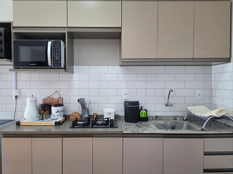 Apt 02 Recém construído 2 Quartos 10 min centro