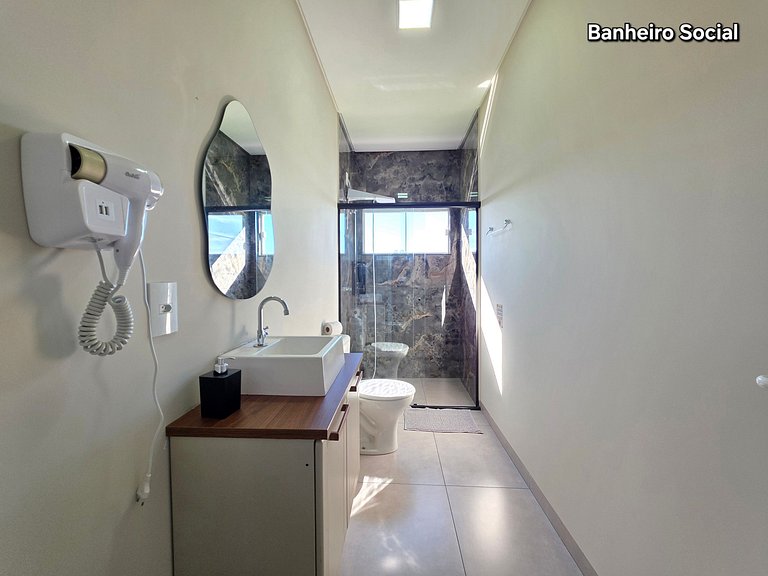 Apt 02 Recém construído 2 Quartos 10 min centro