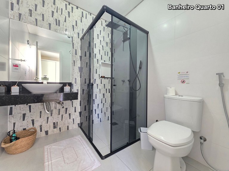 Casa 3 Suítes Excelente área de Lazer Vila A
