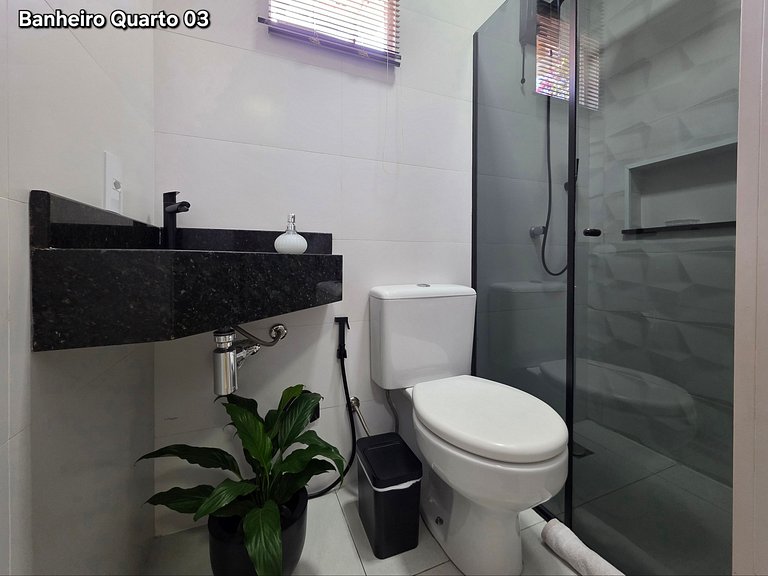 Casa 3 Suítes Excelente área de Lazer Vila A