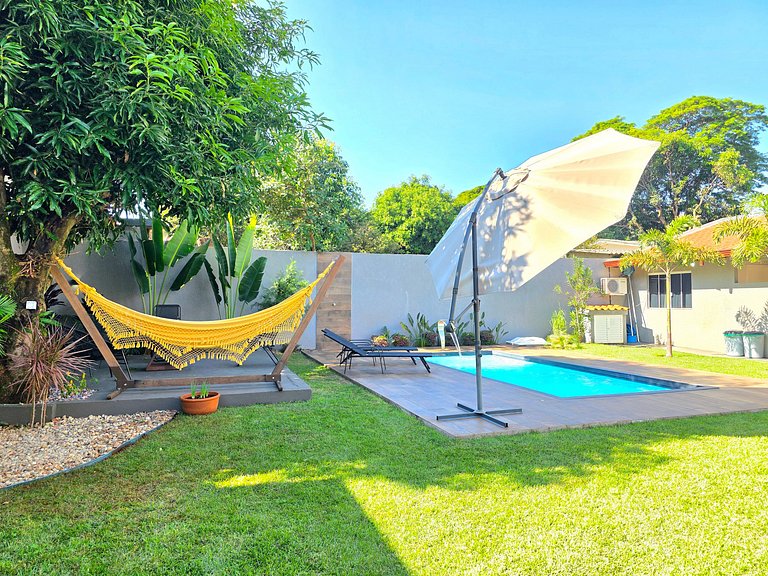 Casa 3 Suítes Excelente área de Lazer Vila A