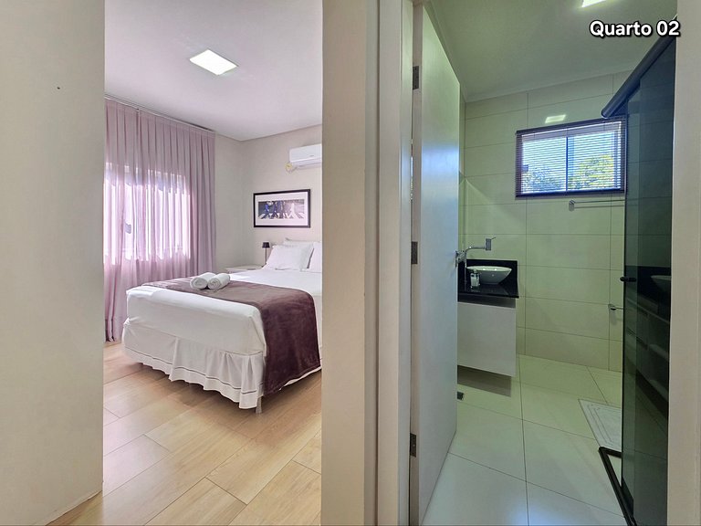 Casa 3 Suítes Excelente área de Lazer Vila A