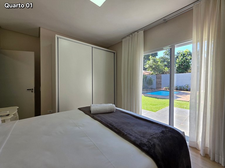 Casa 3 Suítes Excelente área de Lazer Vila A