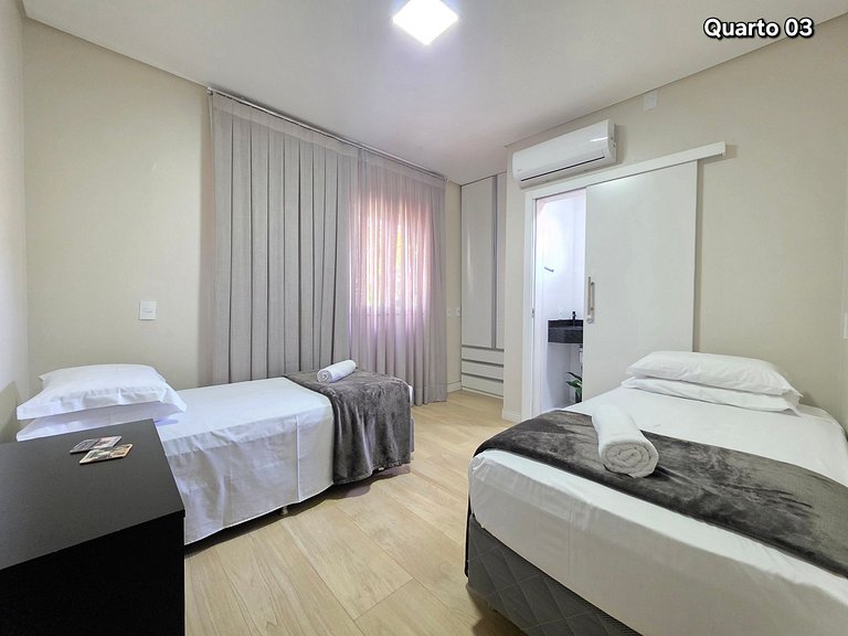 Casa 3 Suítes Excelente área de Lazer Vila A