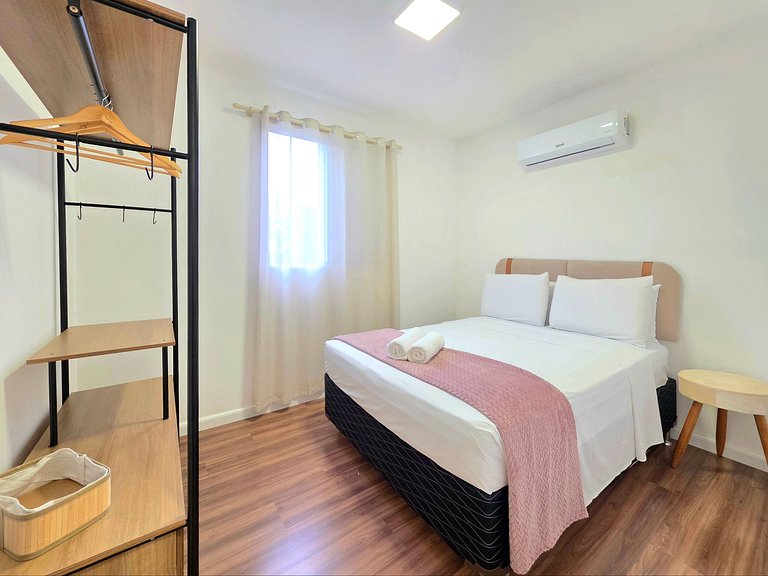 Apt 407 novíssimo 2 quartos com piscina/academia