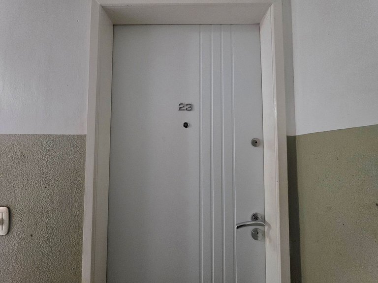 Apt 02 quartos 10 min Centro em condominio