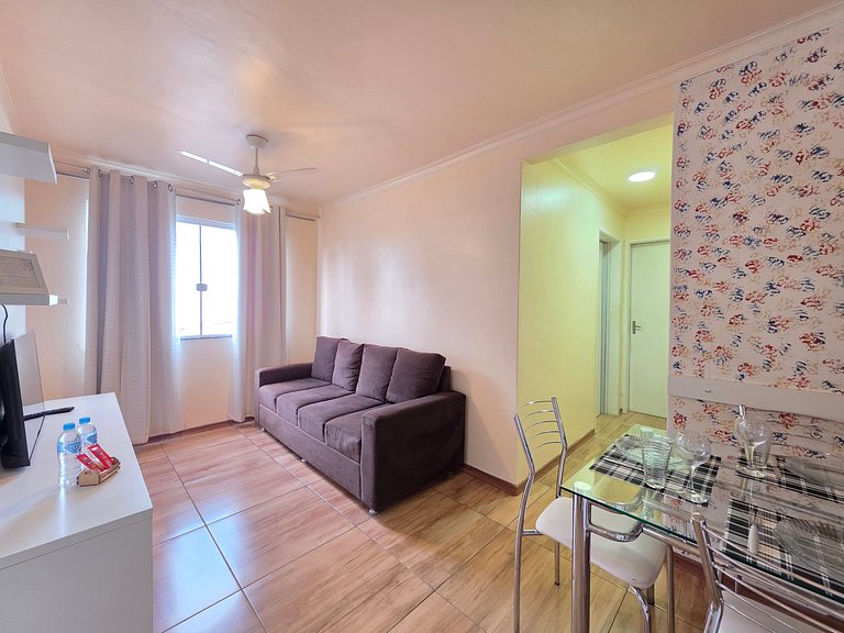 Apt 02 quartos 10 min Centro em condominio