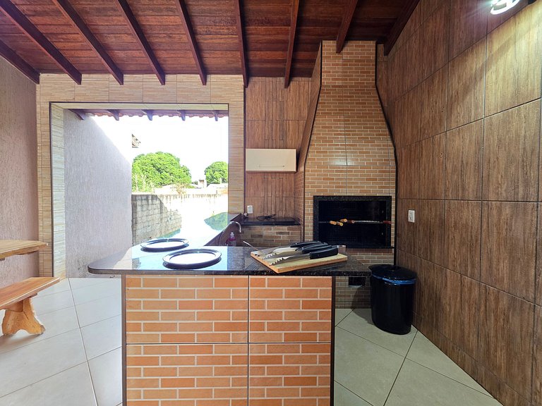 Casa Quintal amplo muito prox das Cataratas e Aero