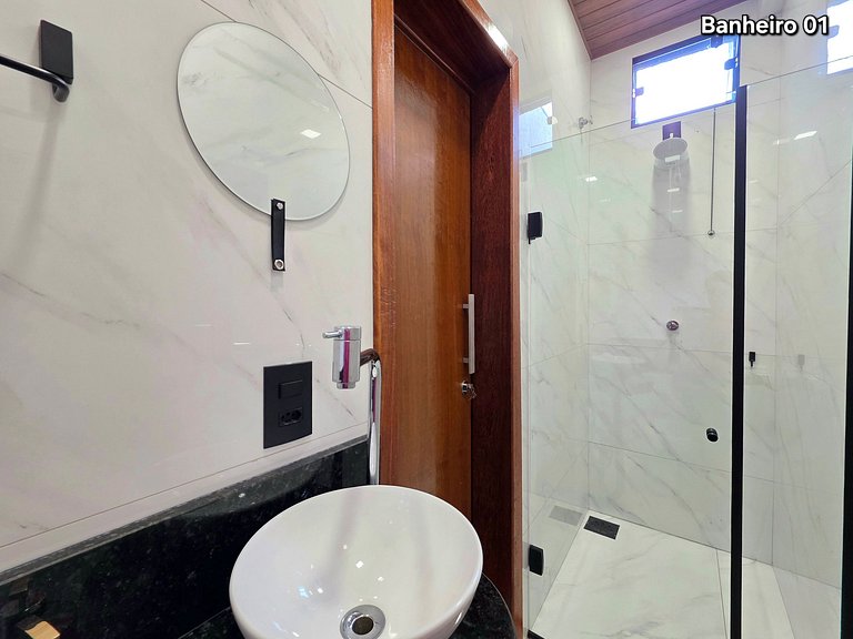 Casa 2 Quartos 2 WC Bairro tranquilo 6 min centro