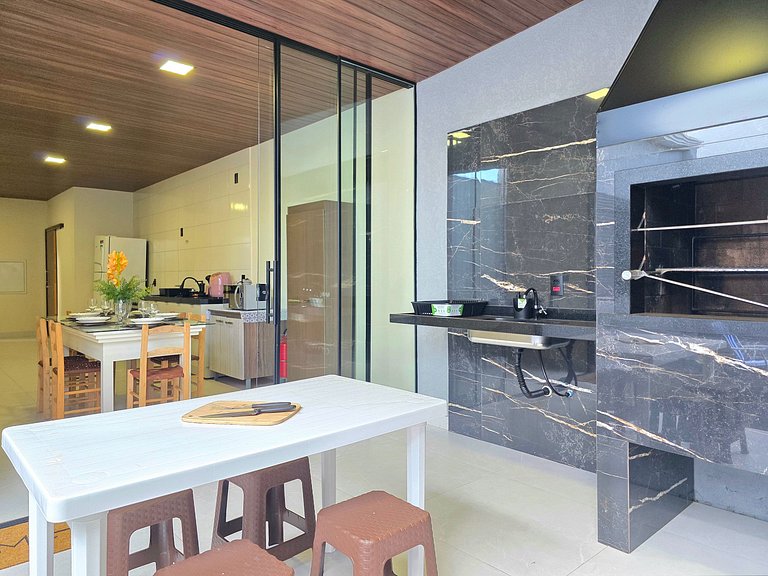 Casa 2 Quartos 2 WC Bairro tranquilo 6 min centro