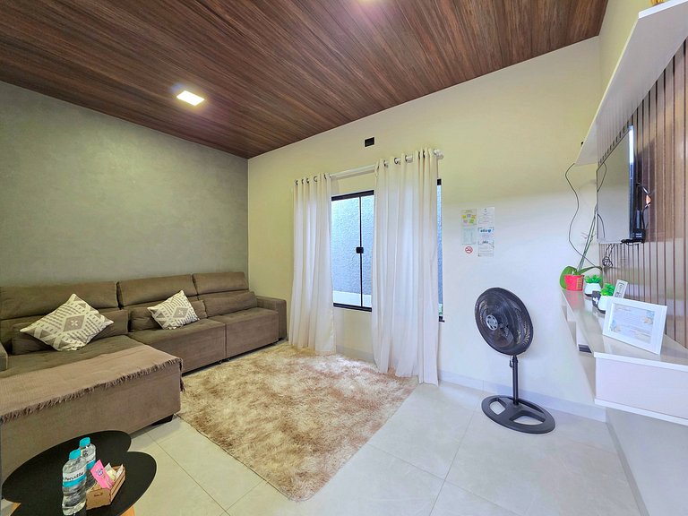 Casa 2 Quartos 2 WC Bairro tranquilo 6 min centro