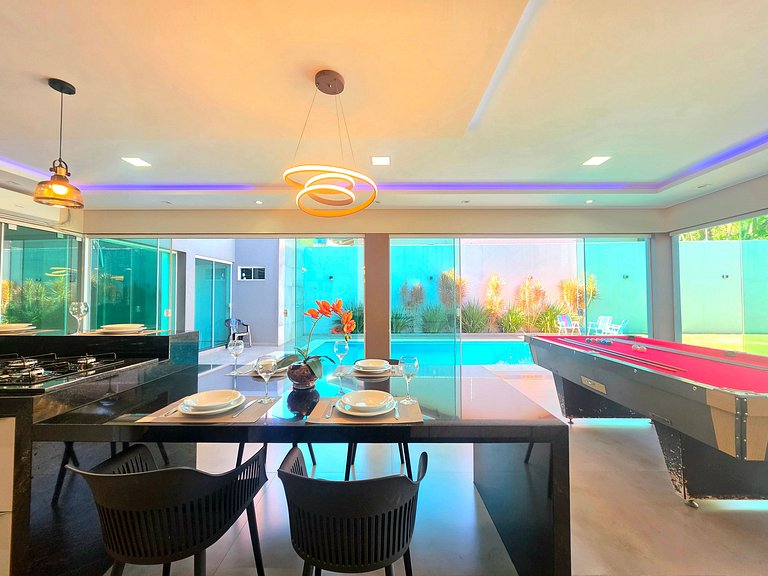Casa 3 Suítes Lazer piscina e sinuca prox Centro