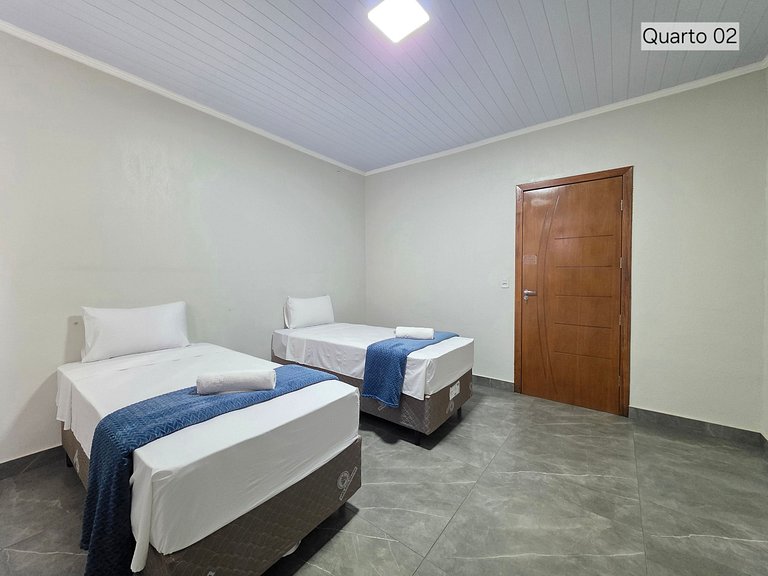 Casa 5 Quartos piscina churrasqueira 15 m Paraguai