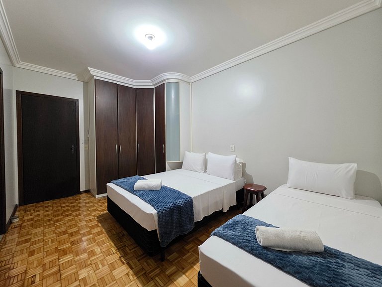 Sobrado completo com 3 quartos, próximo do centro