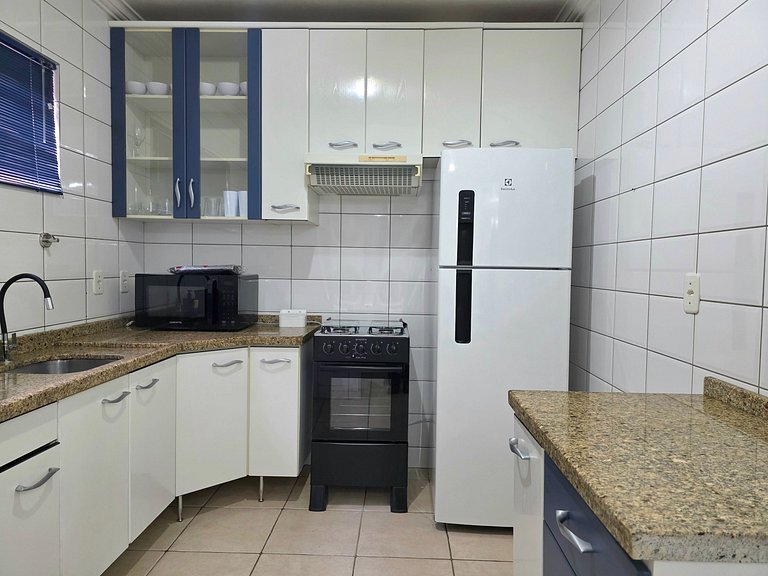 Sobrado completo com 3 quartos, próximo do centro