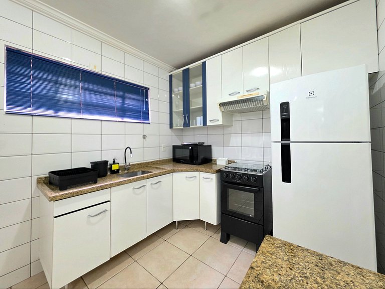 Sobrado completo com 3 quartos, próximo do centro