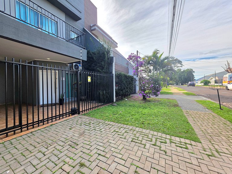 Magna 899 - Casa com 3 Quartos 9 camas prox Centro