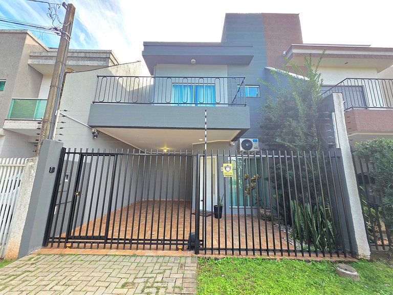 Magna 899 - Casa com 3 Quartos 9 camas prox Centro