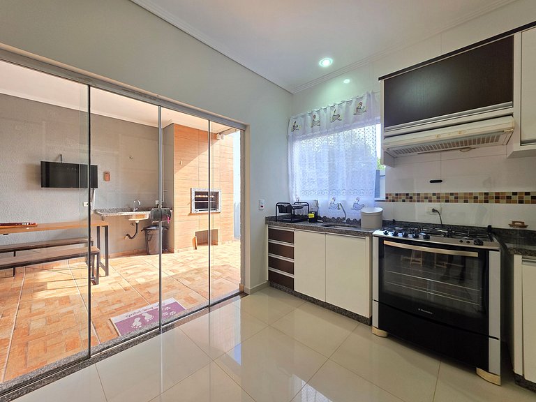 Magna 899 - Casa com 3 Quartos 9 camas prox Centro