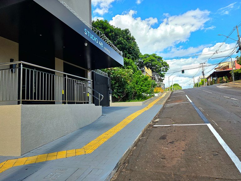 Studio 305 Moderno e Novo no Centro de Foz