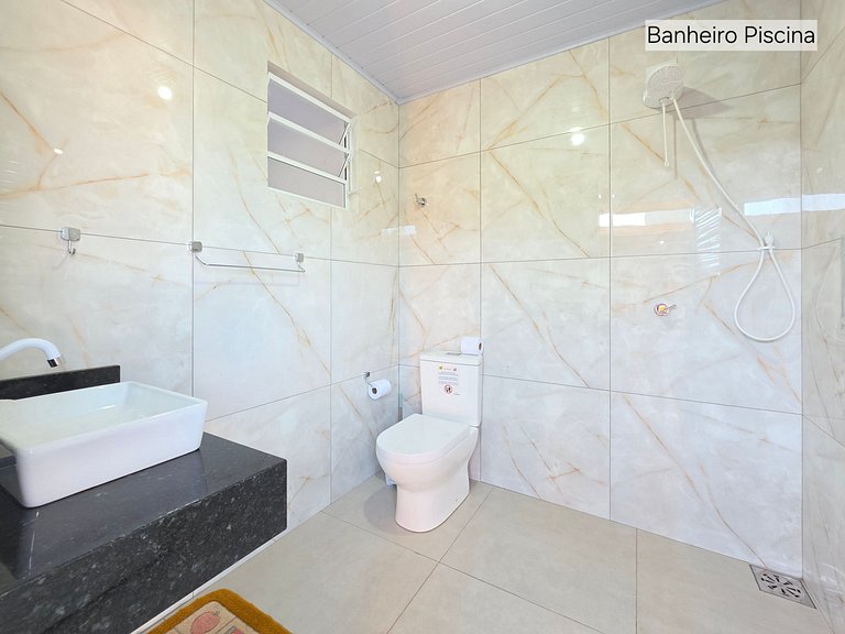 Casa 3 Quartos Piscina Quintal grande 5 min Centro